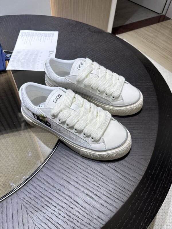 DIO* B33 SNEAKER