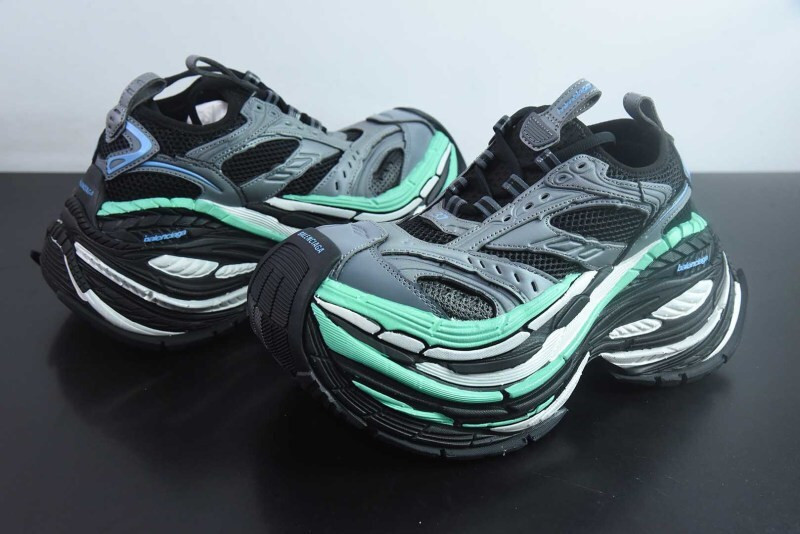 BC XL SNEAKERS