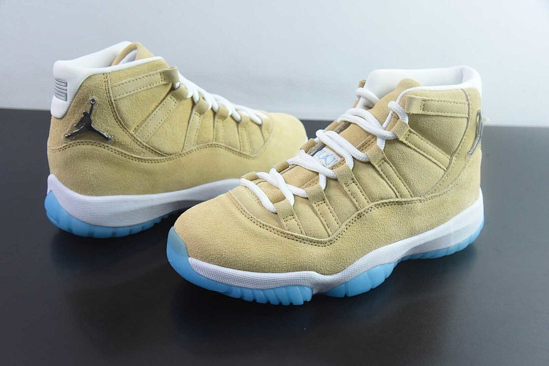 Air Jordan 11 "Football Blue" IO8960-707