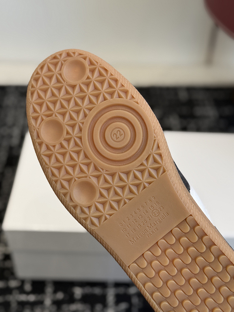 Ma1s0n Marg*e1a SNEAKER