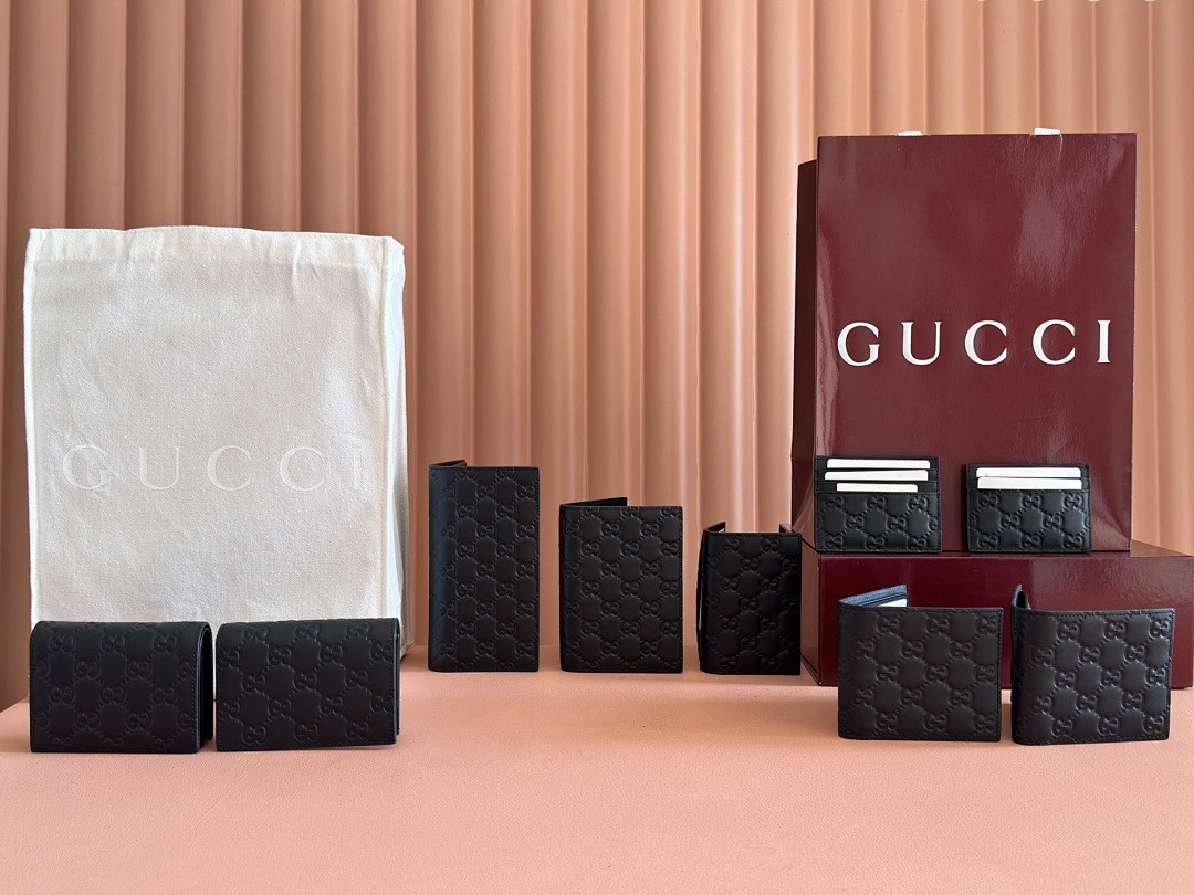 Gvc*1 BAG