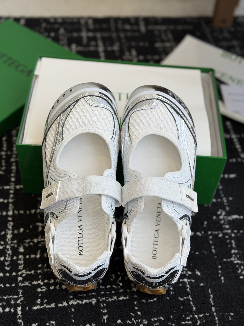 B0tt*ga Ven*ta Orbit Sneaker