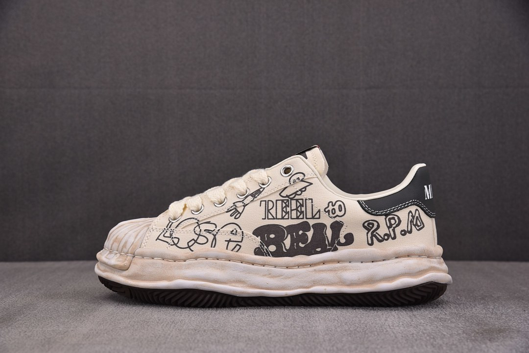 Ma1s0n MIHARA YASUHIRO Sneaker