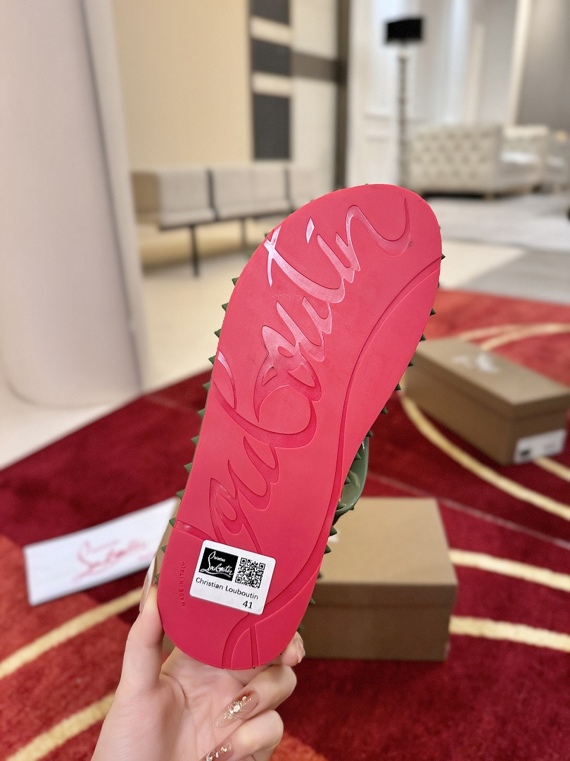 Chr1st1an LOUBOUTIN SLIDE