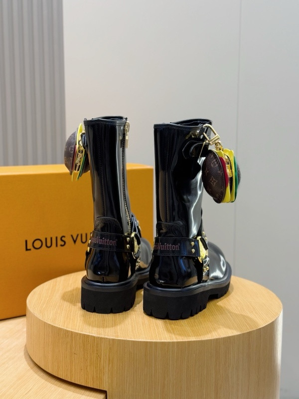 LVT BOOTS