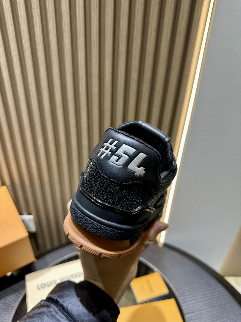 LVT SNEAKERS