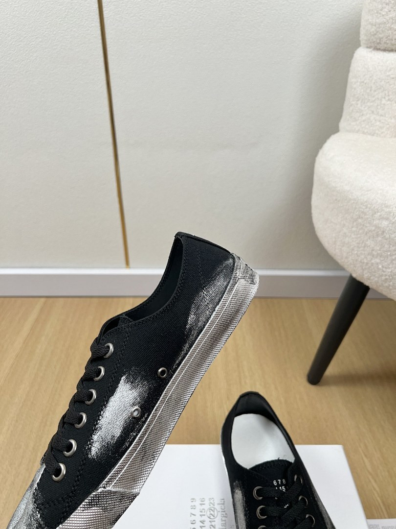 Ma1s0n Marg*e1a SNEAKER