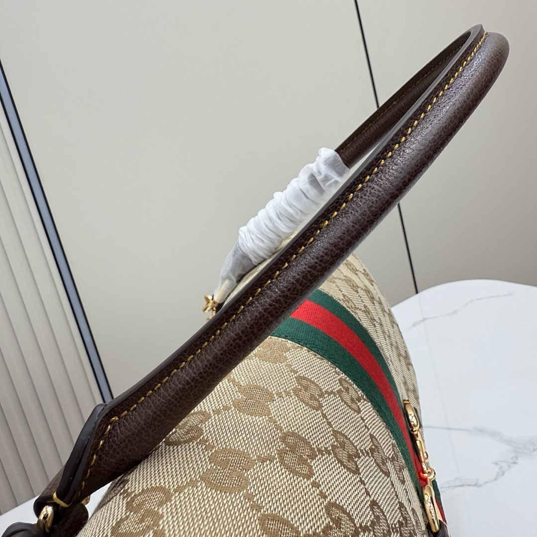 Gvc*1 BAG