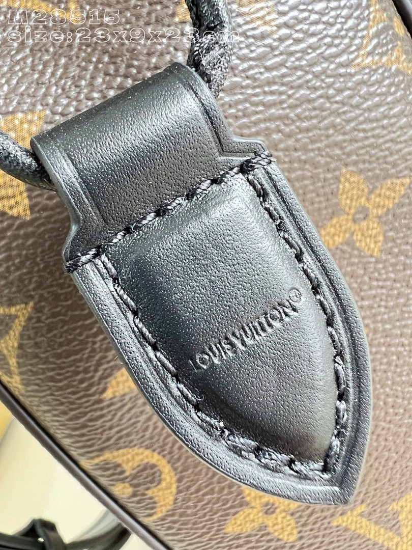 LVT PURSE