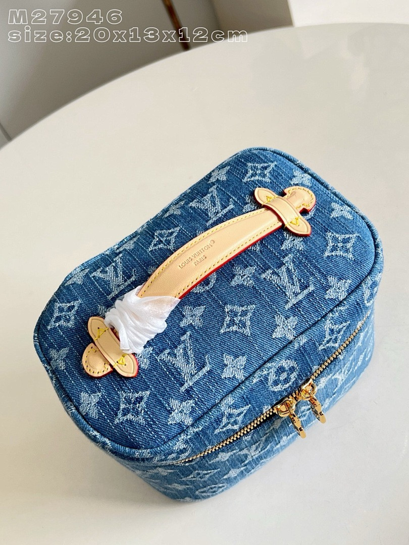 LVT PURSE
