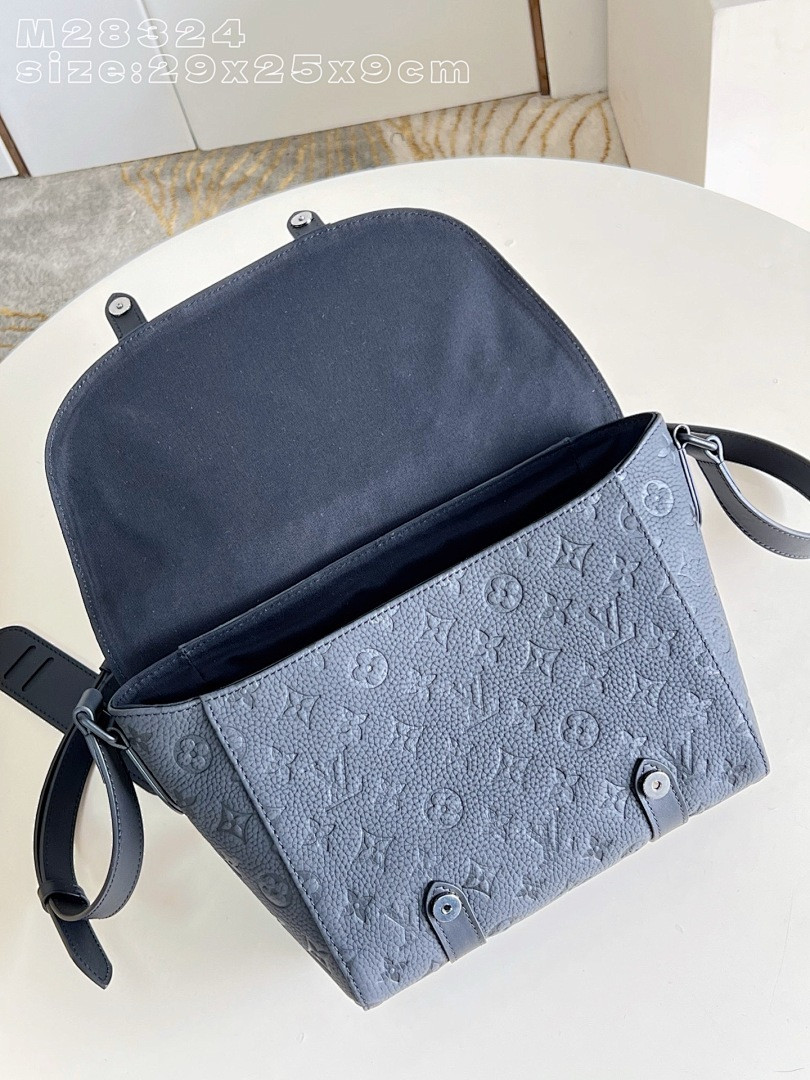 LVT PURSE