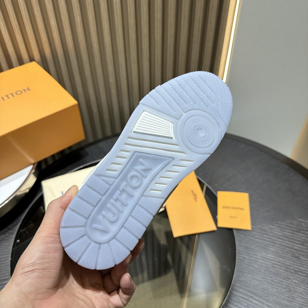 LVT SNEAKERS