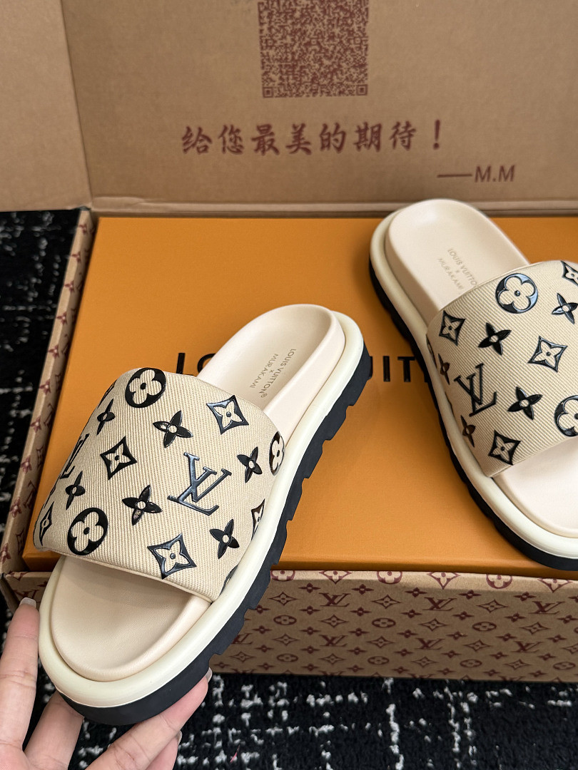 LVT SANDALS