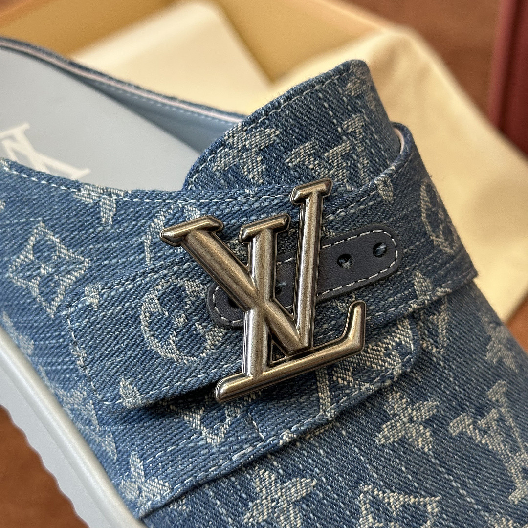 LVT SANDALS