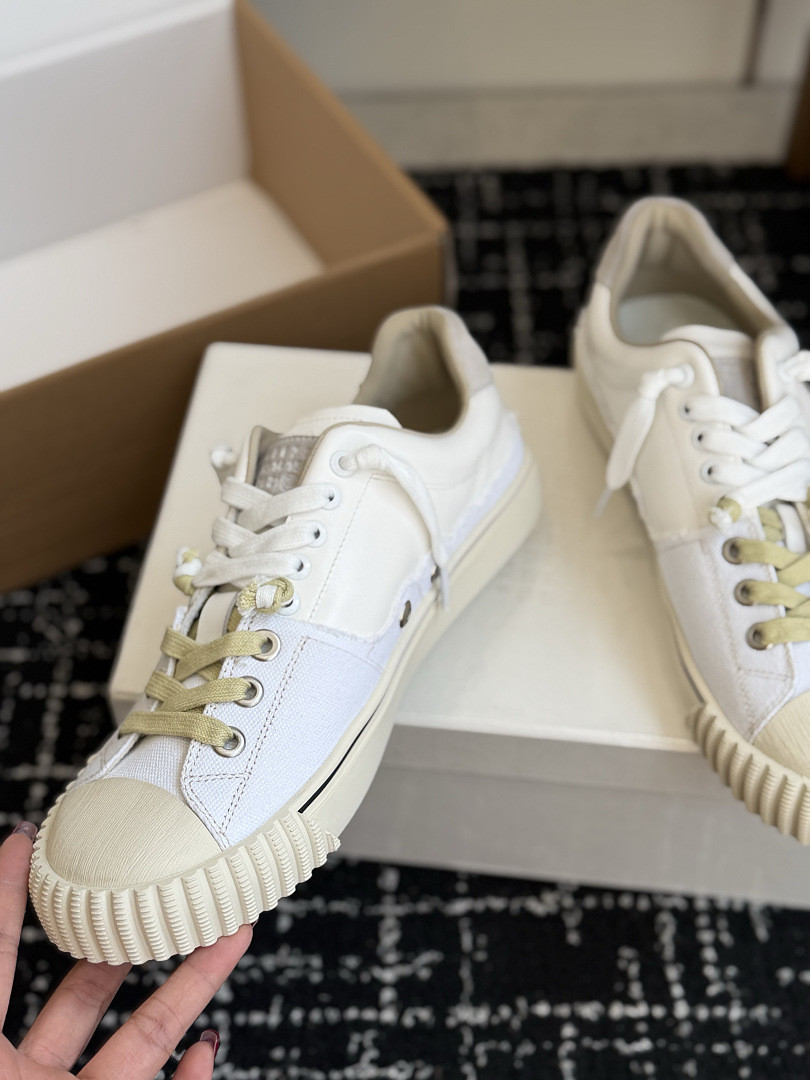 Ma1s0n Marg*e1a SNEAKER