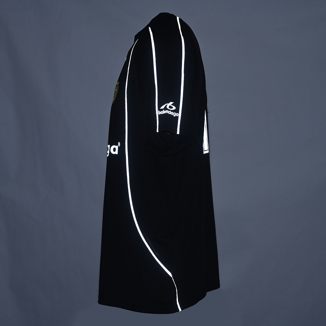Ba1en*iaga Clothes