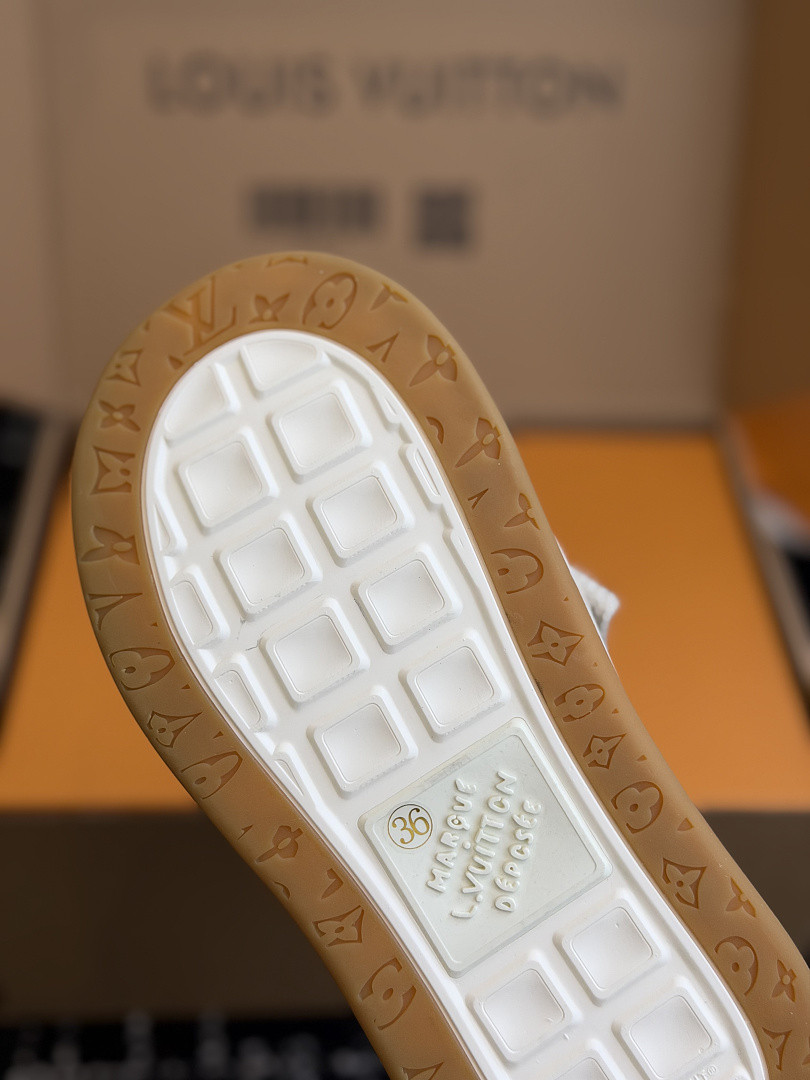 LVT SNEAKERS