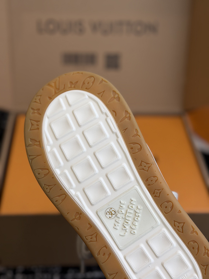 LVT SNEAKERS