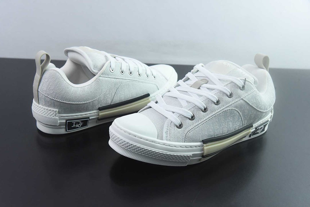 DIO* B23 LOW-TOP SNEAKERS IN OBLIQUE