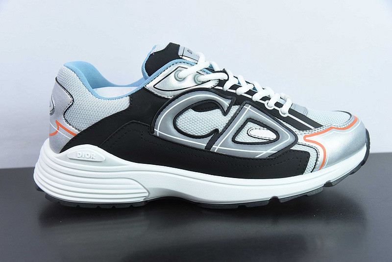 dio* sneaker