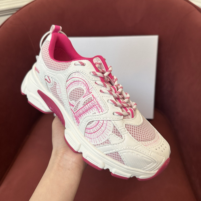 DIO* SNEAKER
