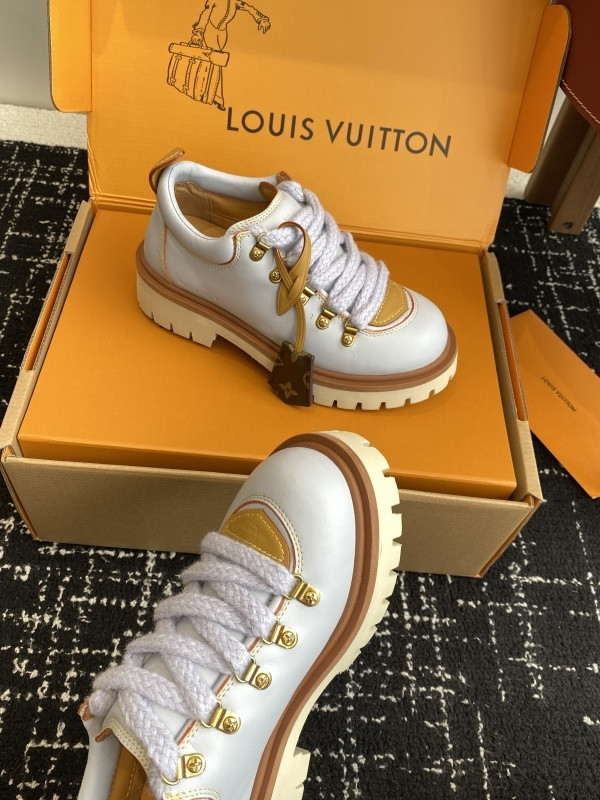 LVT SNEAKERS