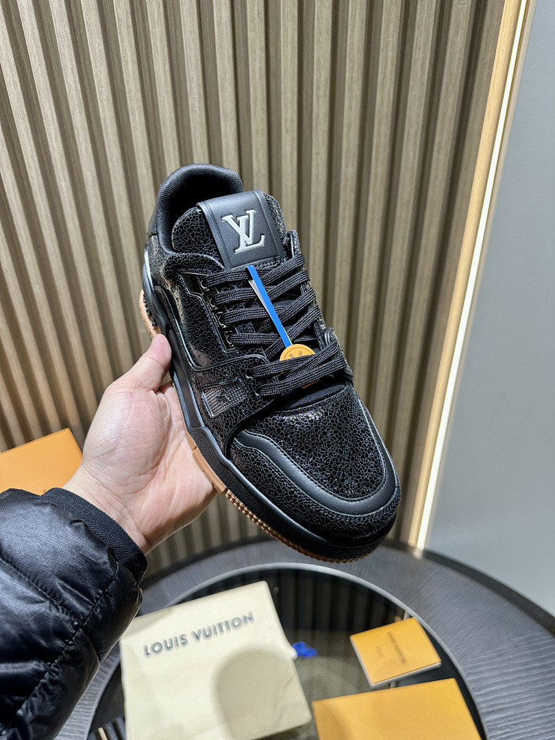 LVT SNEAKERS