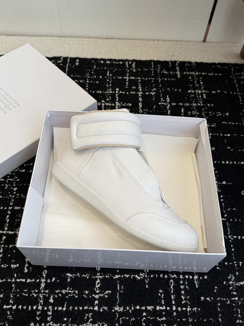 Ma1s0n Marg*e1a SNEAKER