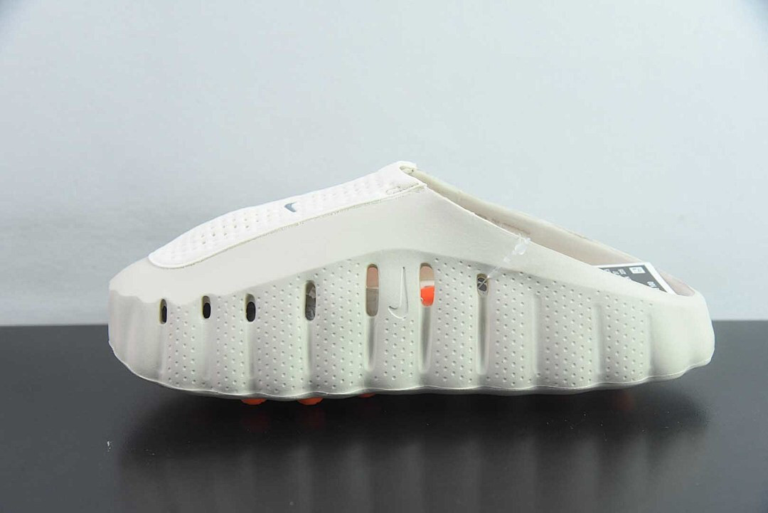 Nike Mind 001 