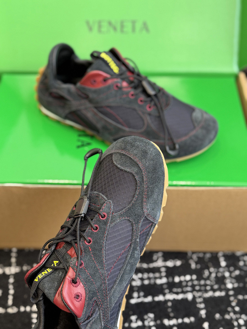 B0tt*ga Ven*ta Orbit Sneaker