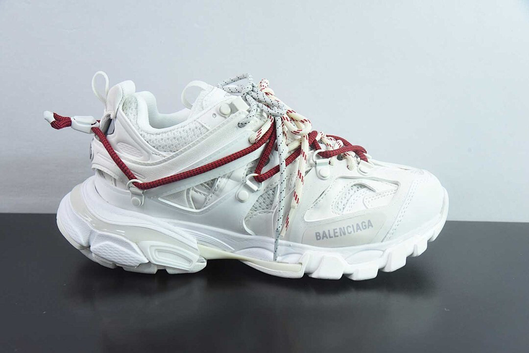 BC TRACK SNEAKER