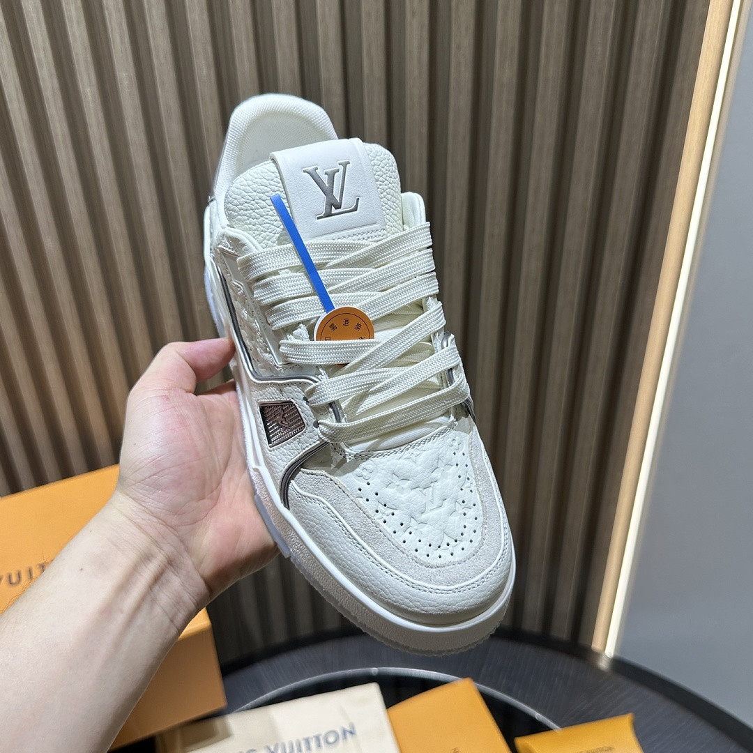LVT SNEAKERS
