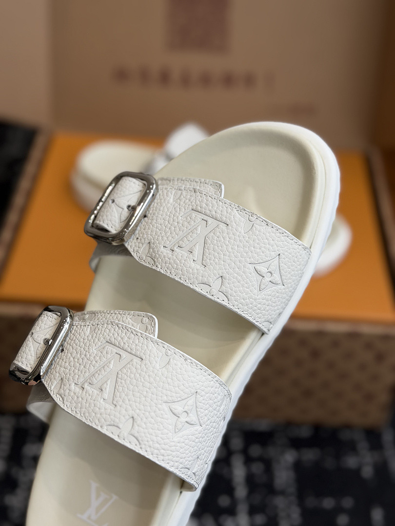 LVT SANDALS
