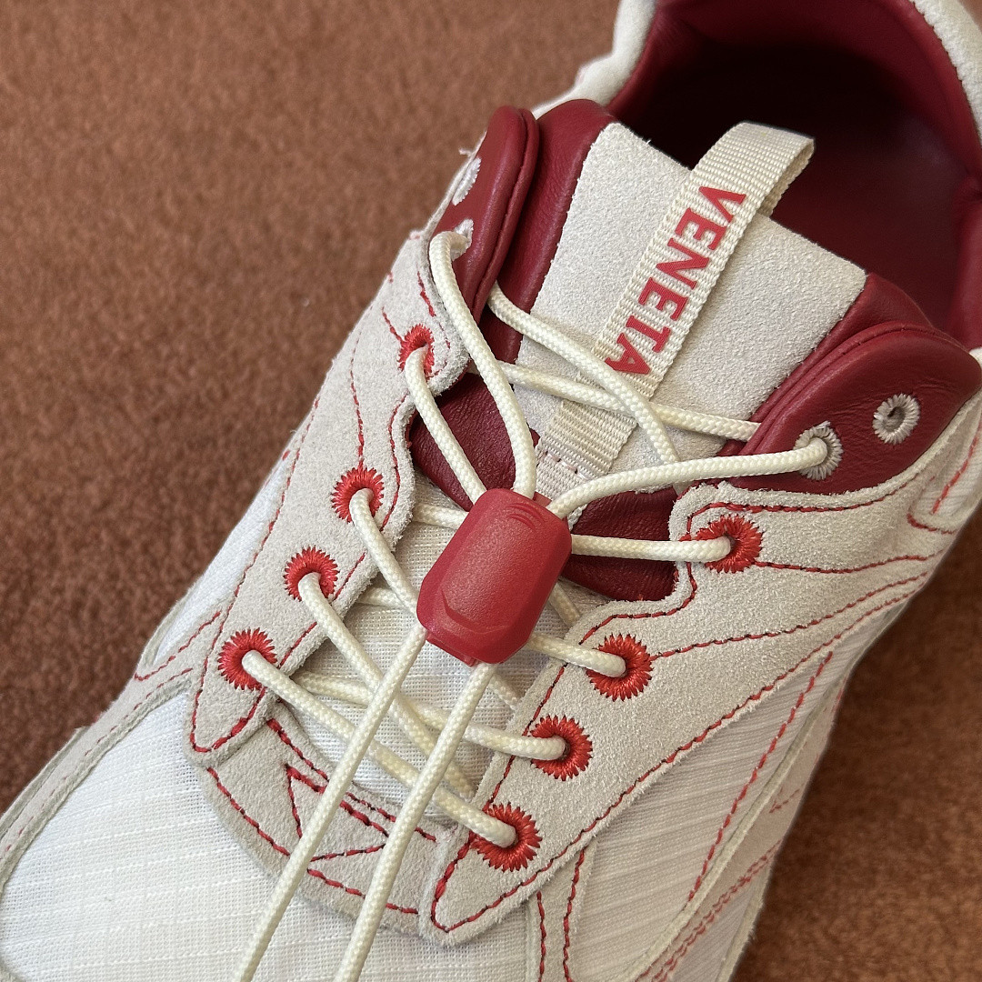 B0tt*ga Ven*ta Sneaker