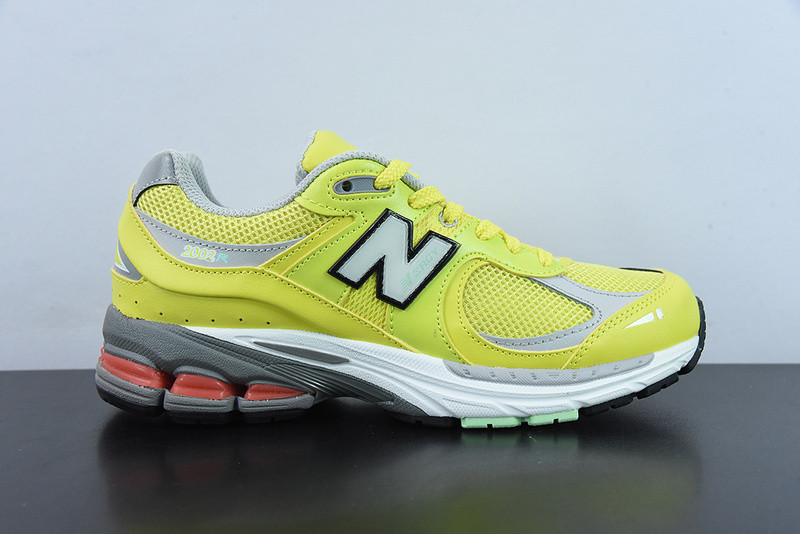 new balance sneaker