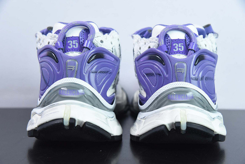 Ba*len*cia*ga runner sneaker