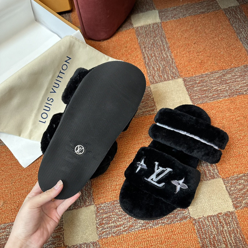 LVT SANDALS