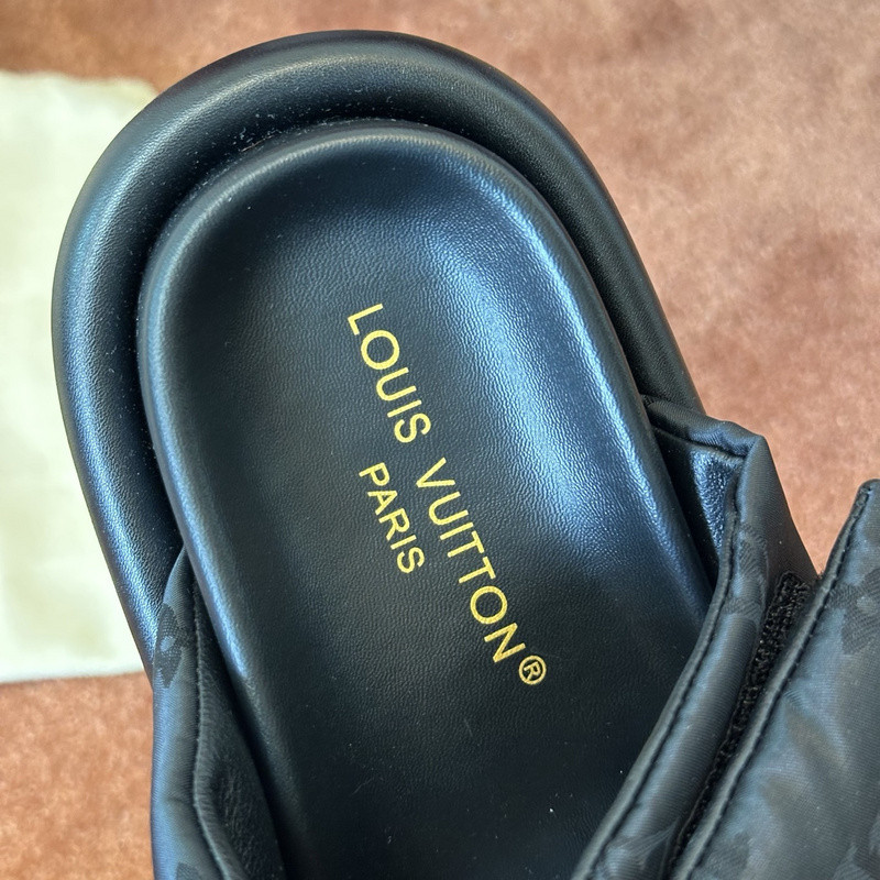 LVT SANDALS