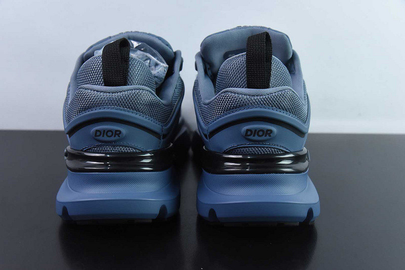 DIO* SNEAKER