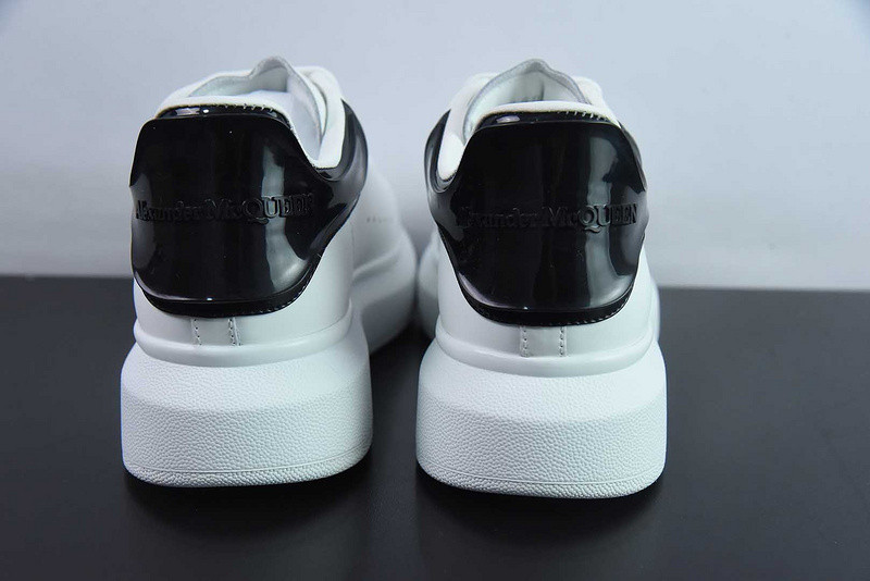 AlexER McEEN SNEAKERS