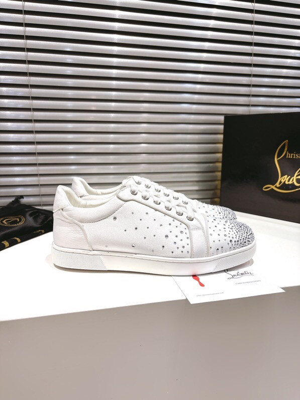 CHIAN LOUIN LOW TOP SNEAKER