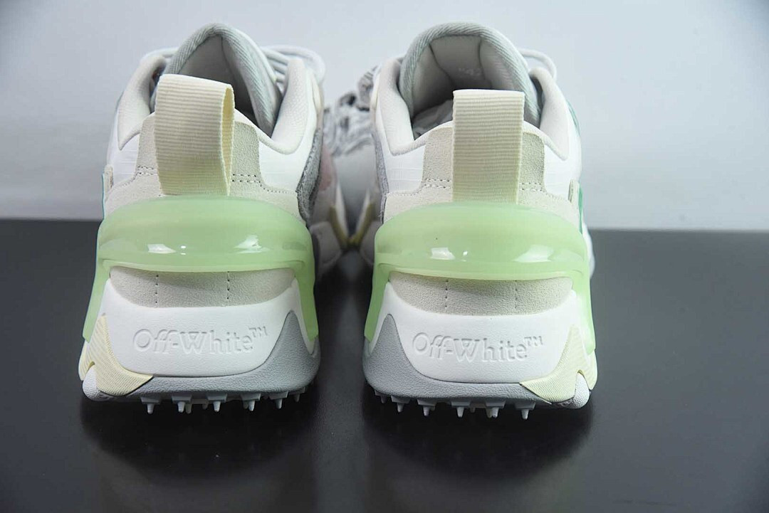 OF C/O ODSY-1000 SNEAKER