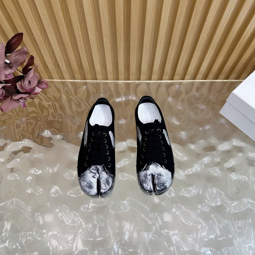 Ma1s0n Marg*e1a SNEAKER
