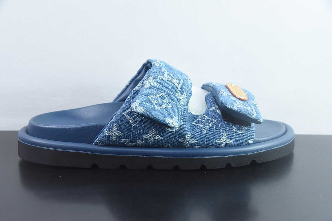 LVT SANDALS