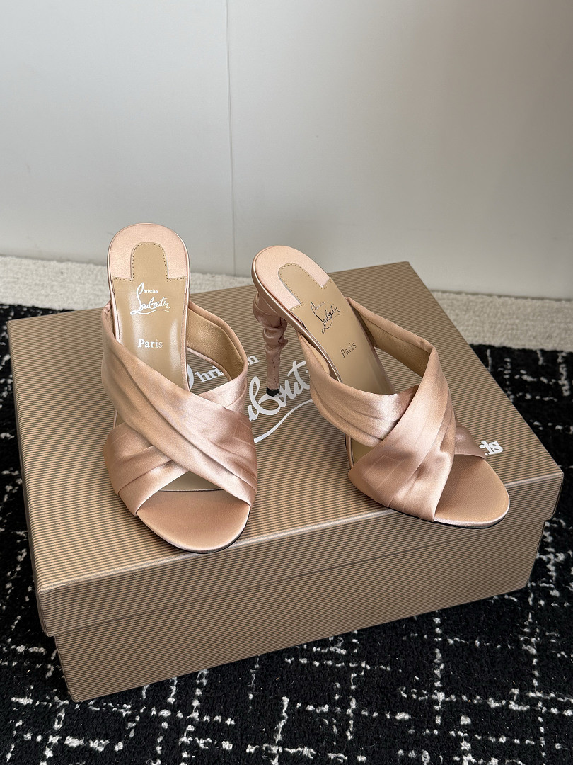 CHIAN LOUIN Heel