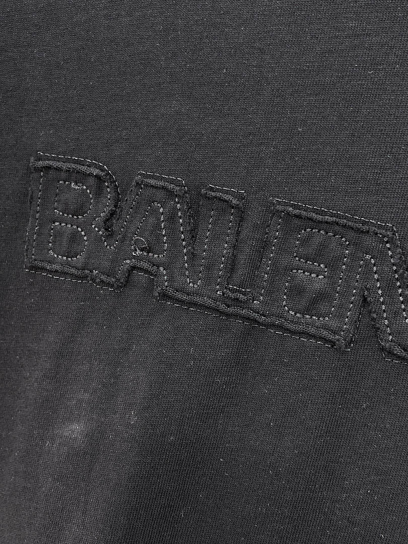 Ba1en*iaga Clothes