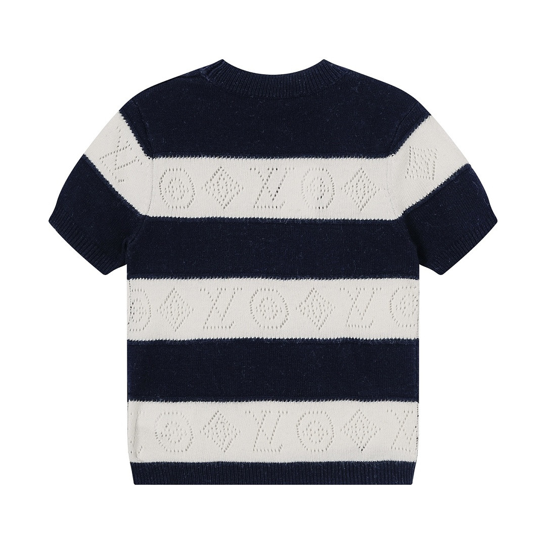 WOMEN sTYLE