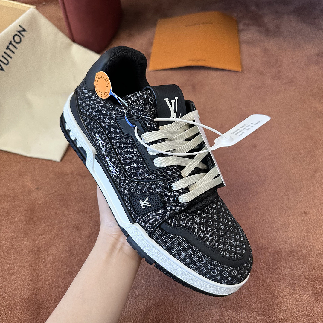 LVT SNEAKERS