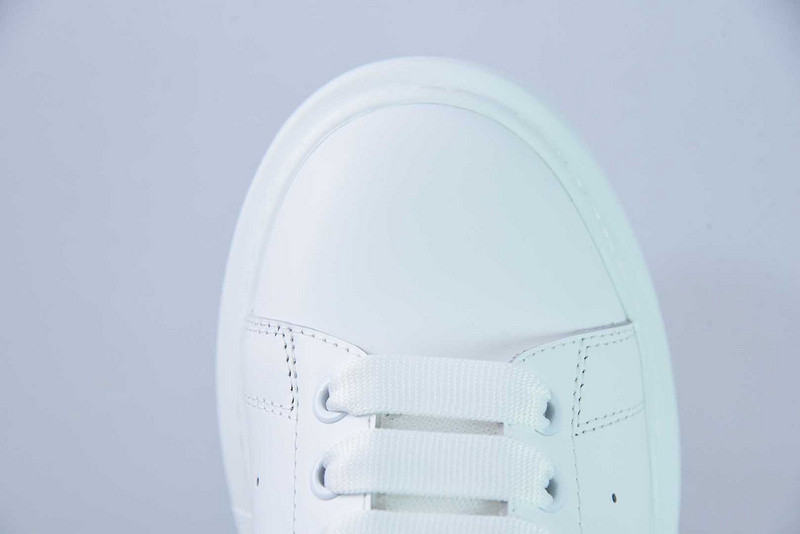 AlexER McEEN SNEAKERS