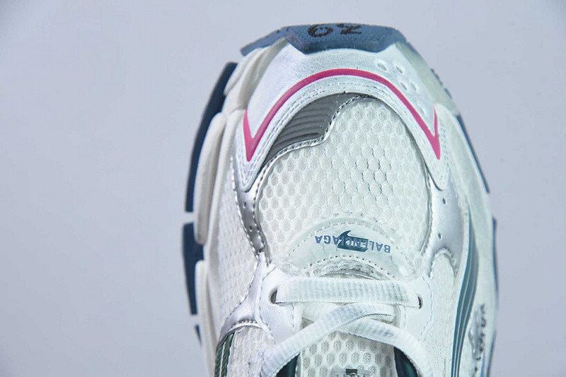 Ba1en*iaga Runner Sneaker